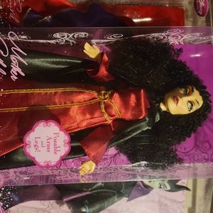 🆕 Disney store mother gothel doll